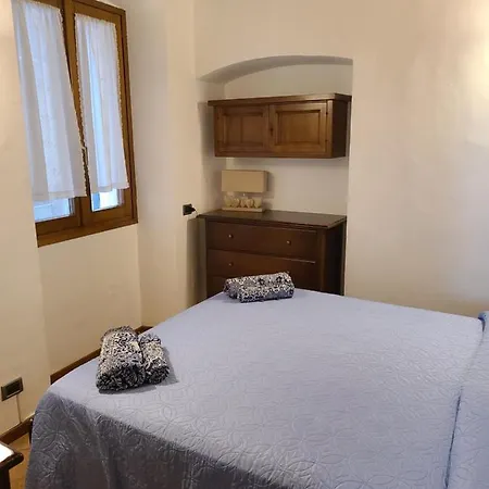Casa Francesca 公寓 *