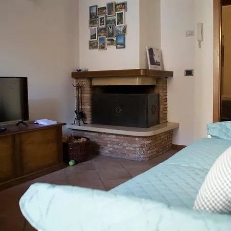 Casa Francesca شقة غارنانو