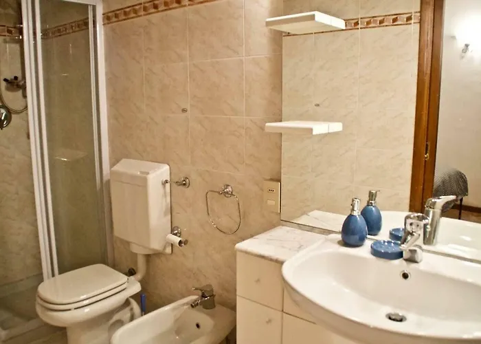 Casa Francesca Daire Gargnano